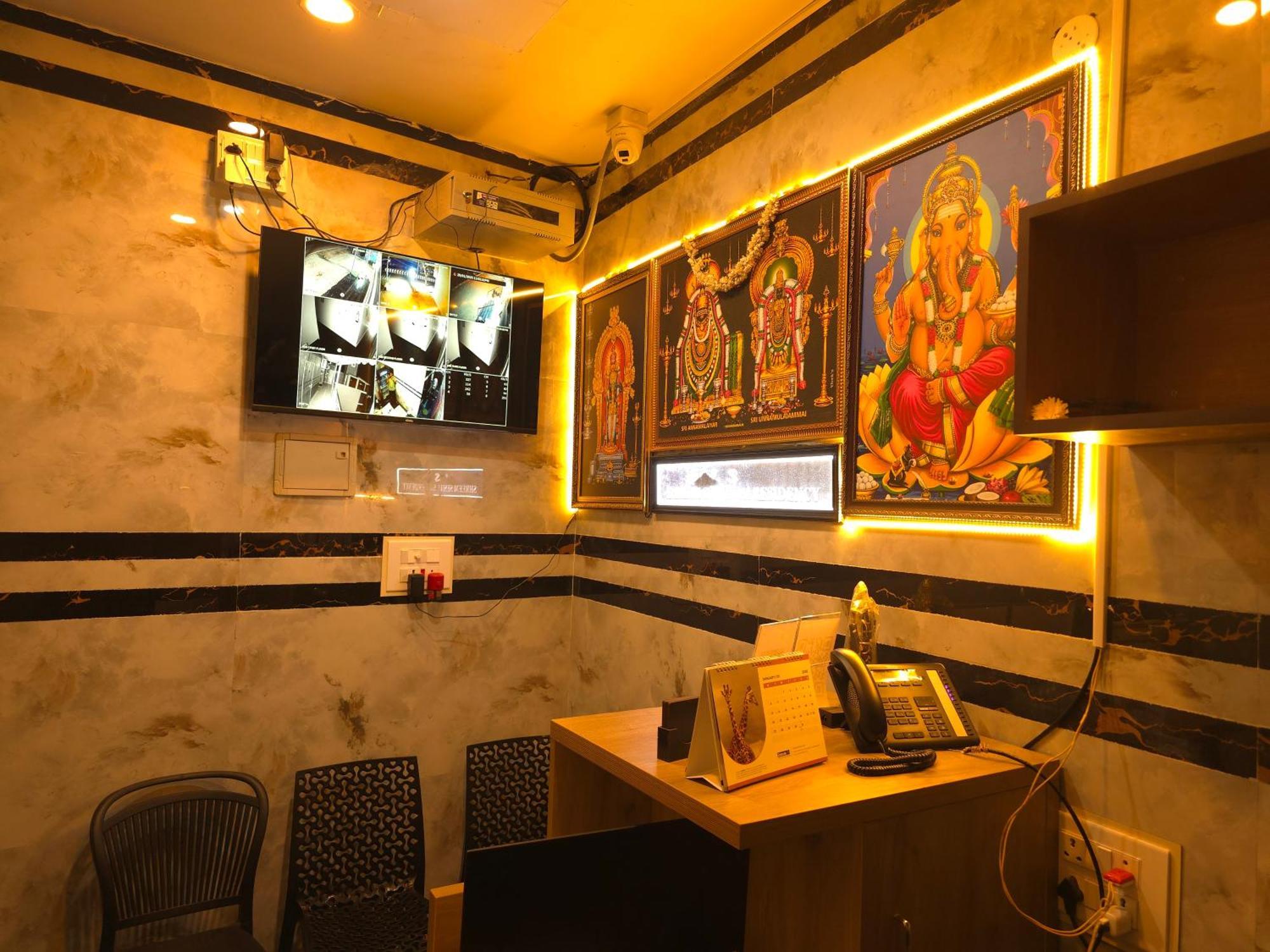 Shreem Sesha Sai Residency Tiruvannāmalai Exterior foto